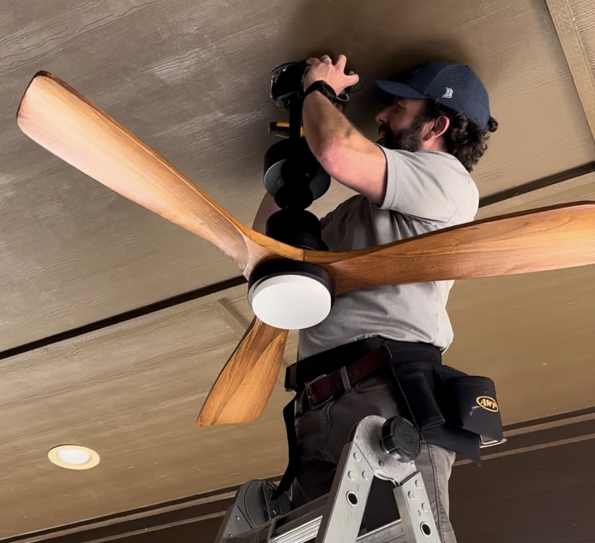 Jason_Ceiling Fan 2025-04-22 16_36_27_landscape